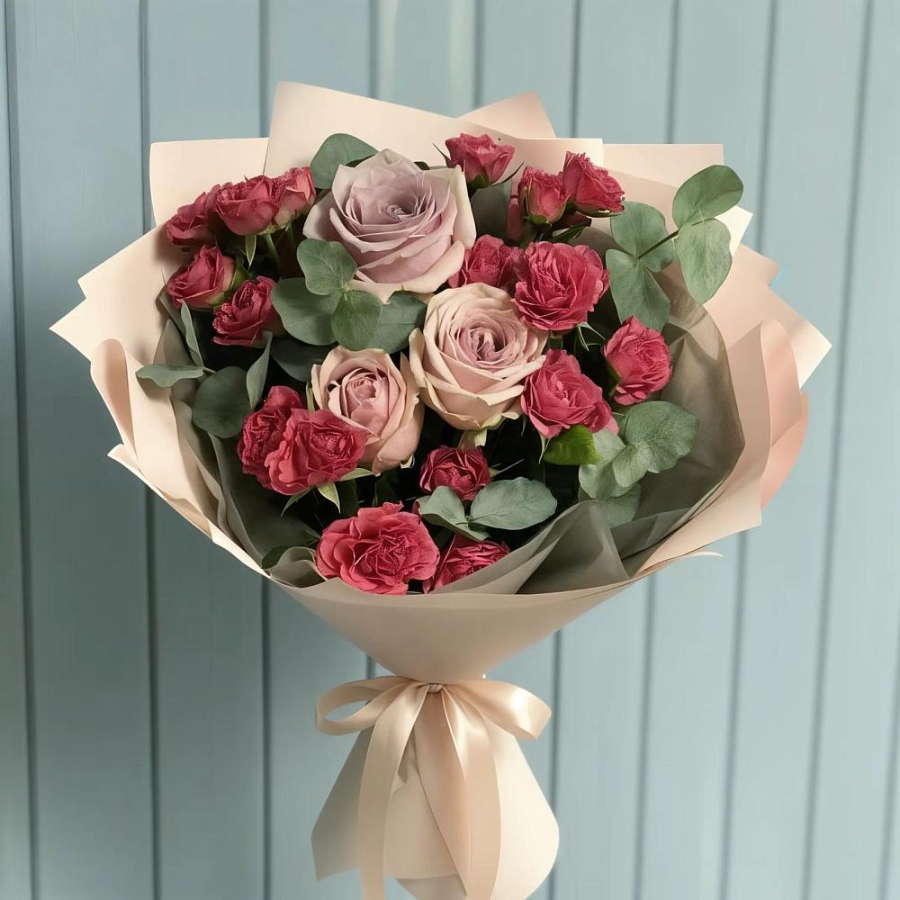 Букет цветов из: Гвоздики и Розы в Майском