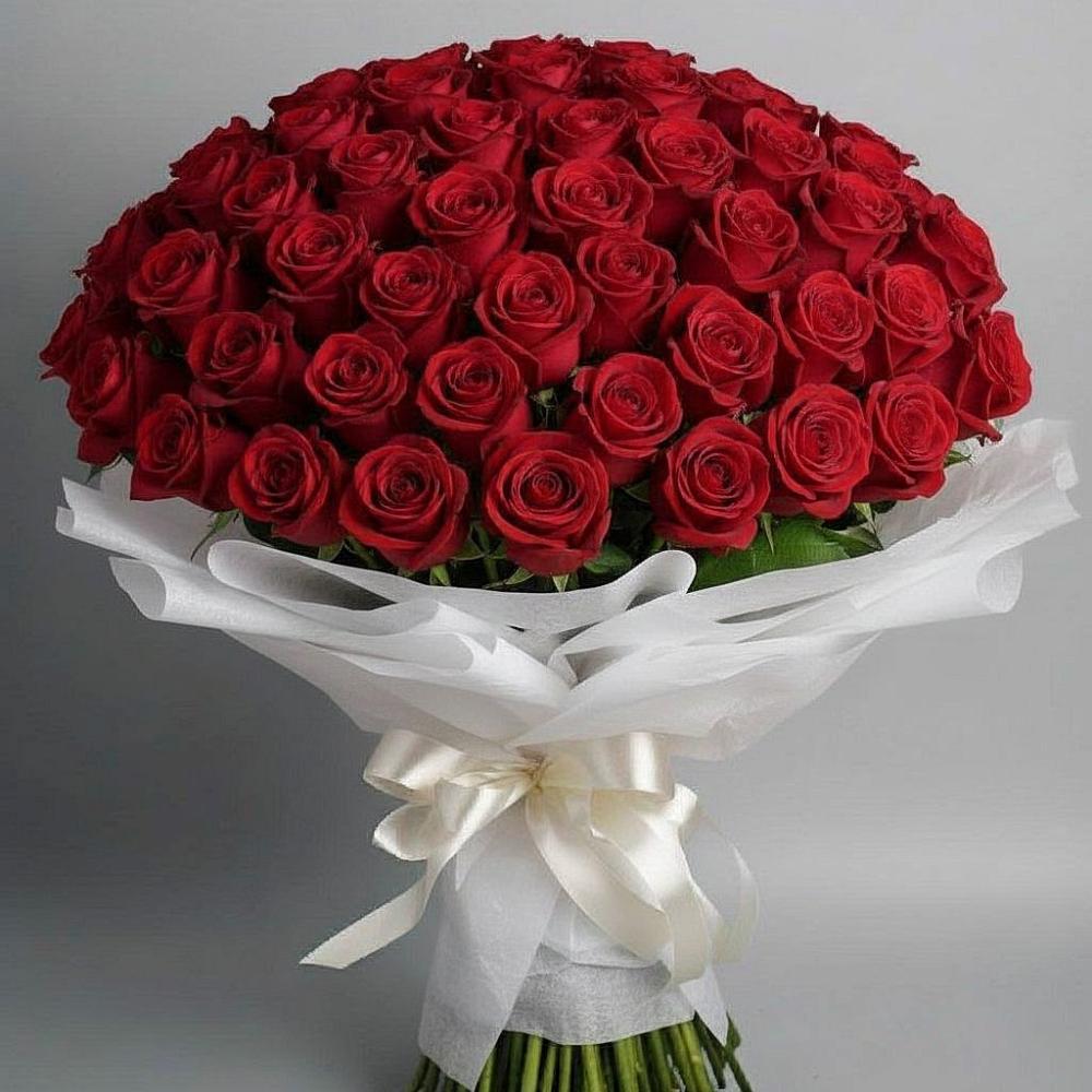 Букет 101 Красная роза Блэк Мэджик в Майском