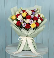 Букет цветов из:  Розы в Майском