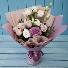 Букет цветов из:  Розы и Лизиантусы в Майском