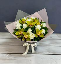 Букет цветов из:  Орхидеи и Розы в Майском