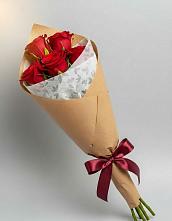 Букет цветов из:  Розы в Майском