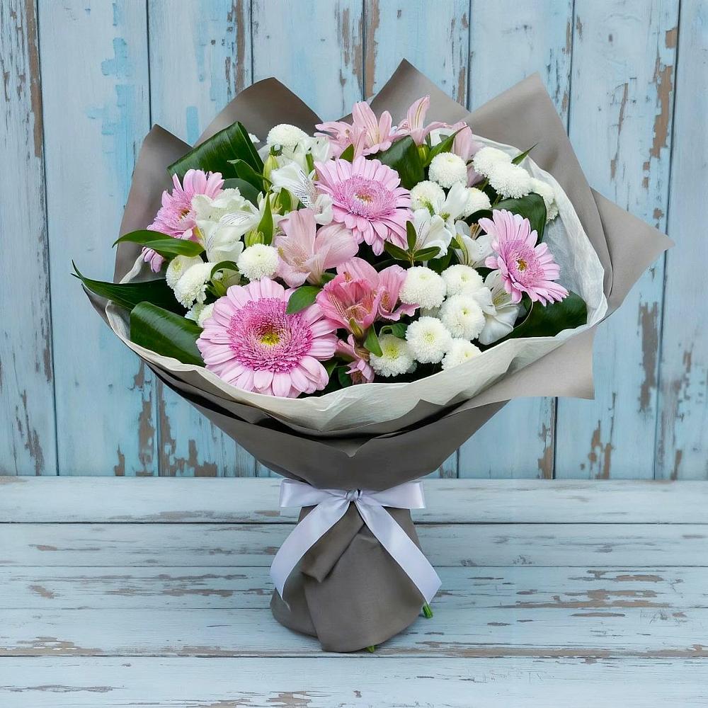 Букет цветов из: Герберы, Альстромерии и Хризантемы в Майском
