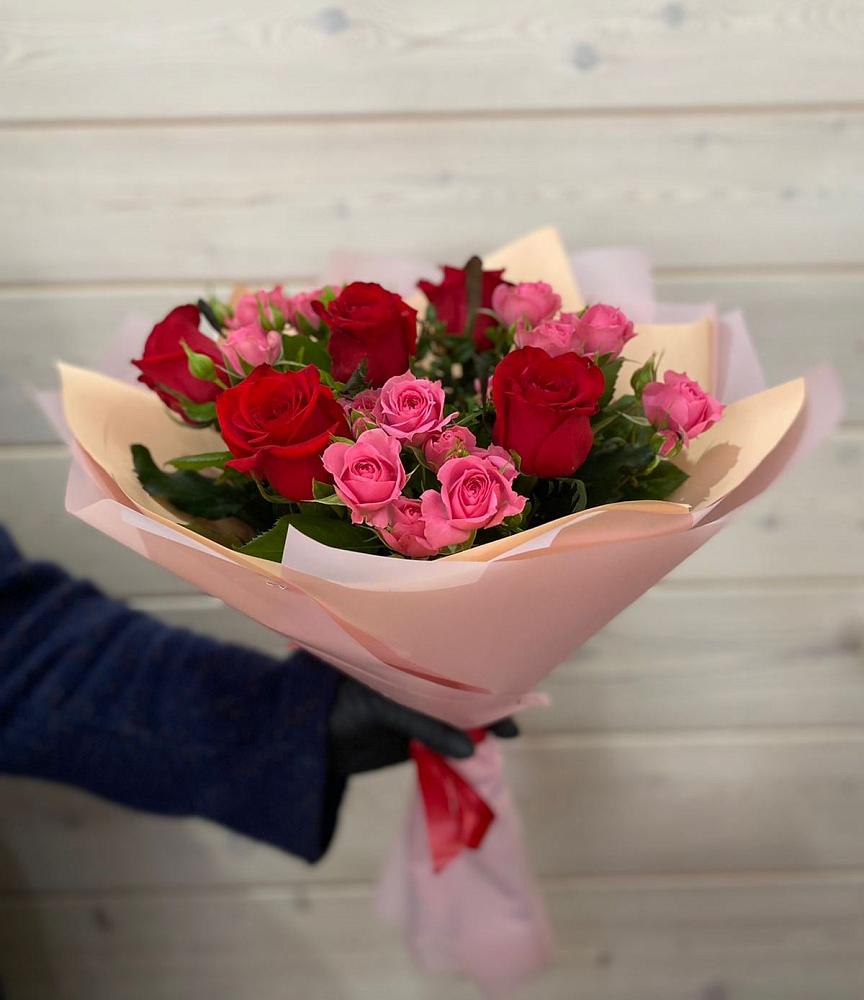 Букет цветов из: Розы в Майском