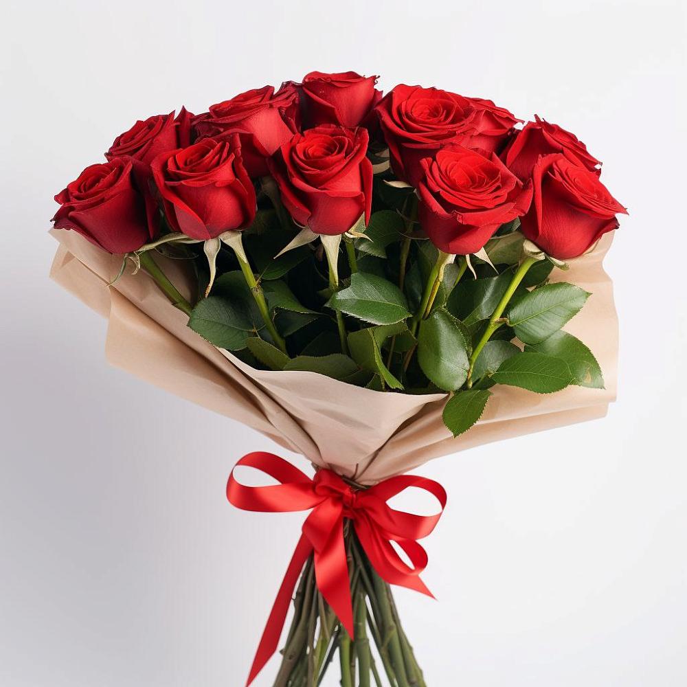 Букет 11 Красных роз Эдлесс Лав в Майском