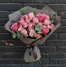 Букет цветов из:  Розы в Майском